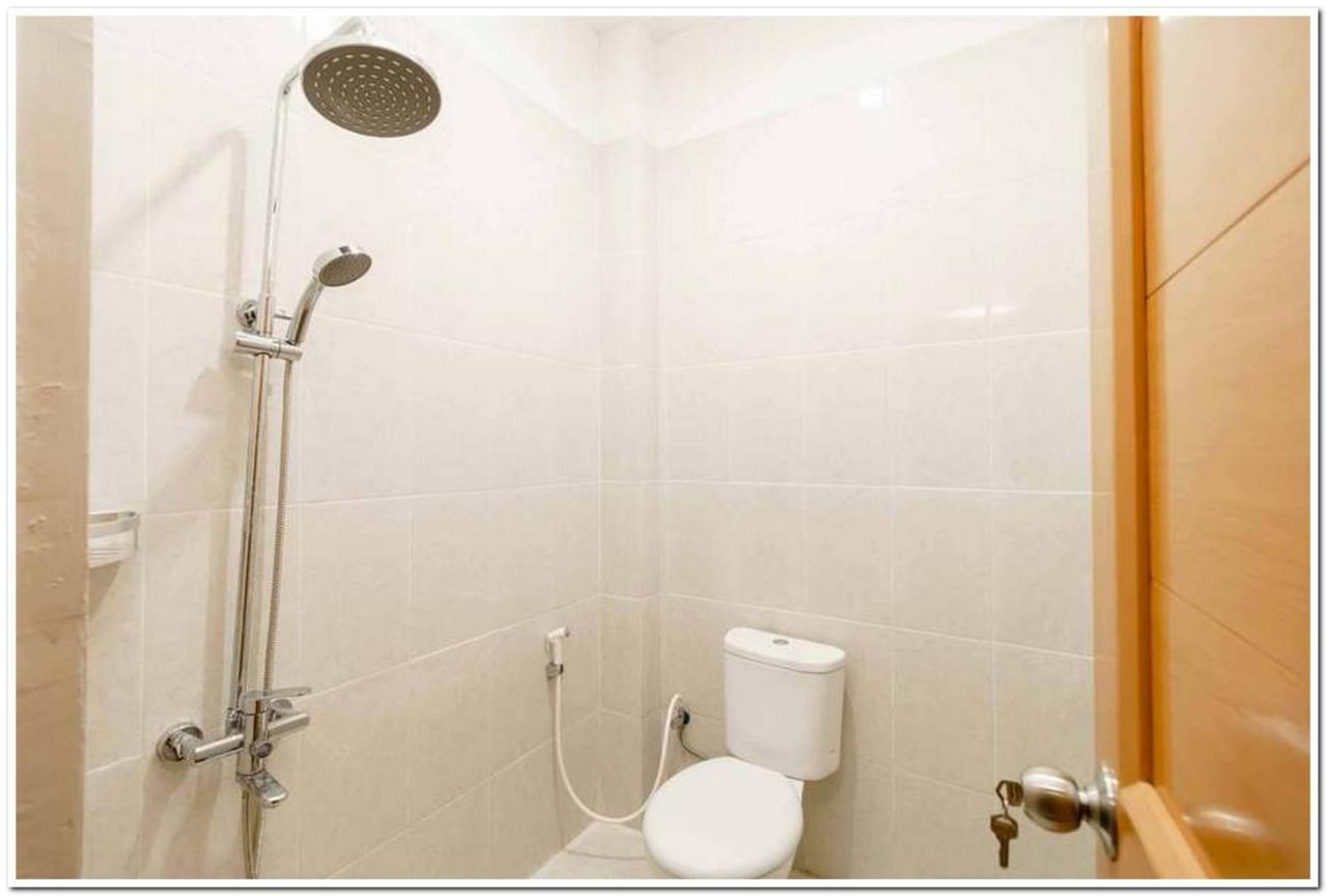 Reddoorz Near Jiexpo Kemayoran 2 جاكرتا المظهر الخارجي الصورة